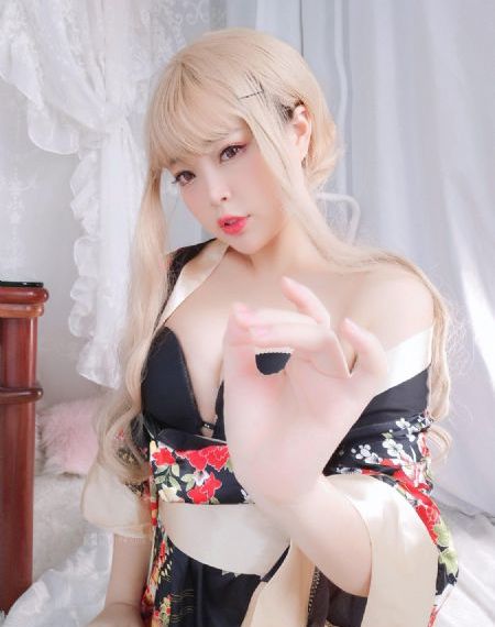 蜜蜂总动员普通话配音